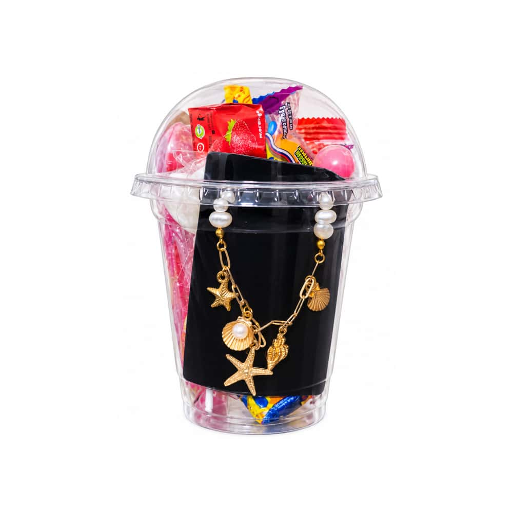 Vaso sorpresa surtido de confituras, accesorios y juguetes con dulce La Finca (110 g / 3.8 oz) - Miniatura 3