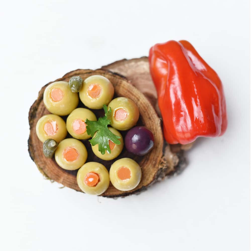 Aceitunas verdes rellenas de pasta de pimiento Los Curado (180 g / 6.35 oz) - Miniatura 5