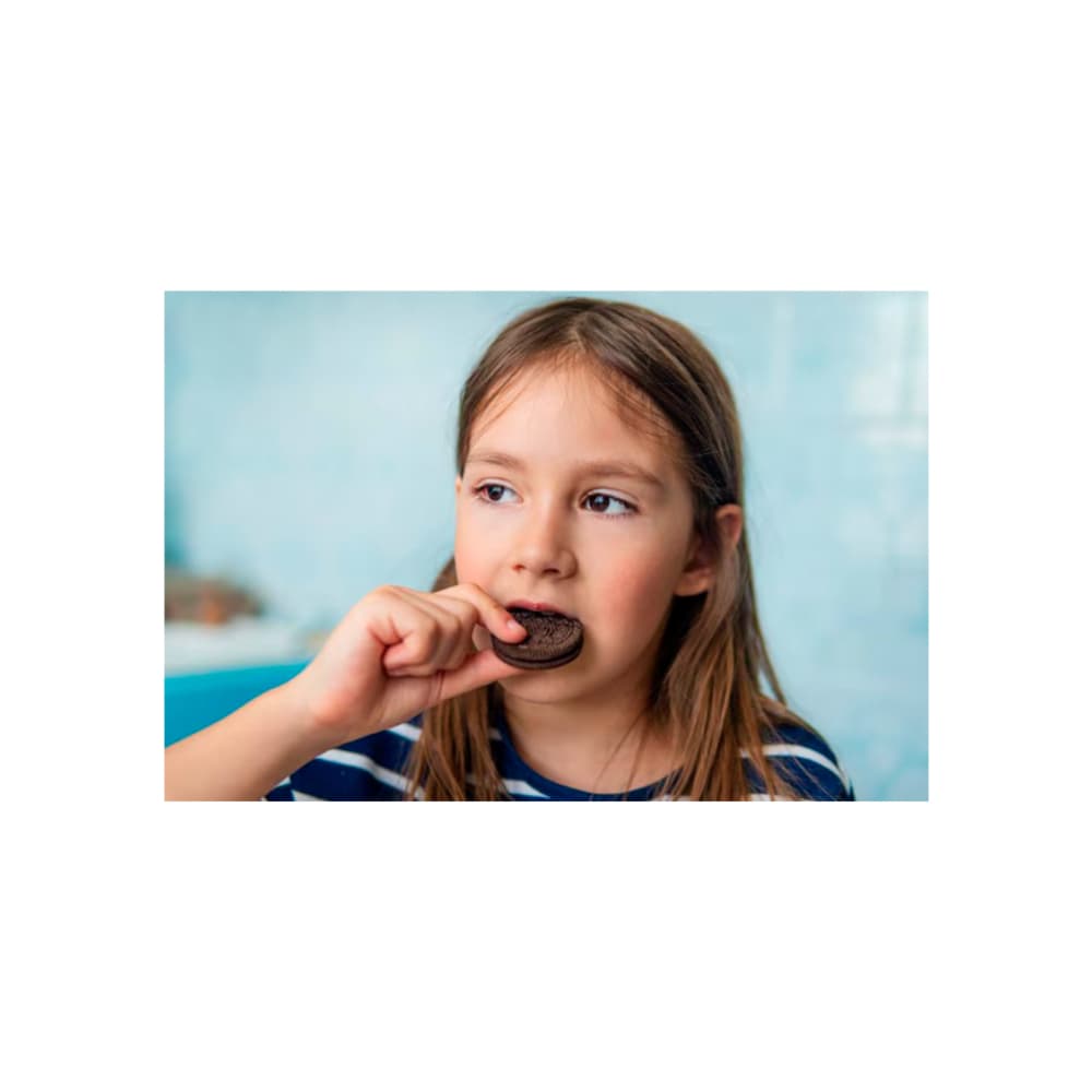 Galletas sabor chocolate con crema sabor vainilla Black Out GN (42 g / 1.48 oz) - Miniatura 5