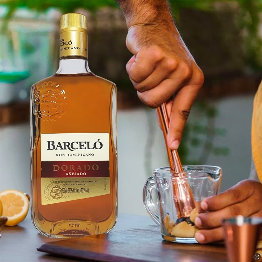 Ron dorado añejado 37.5 % vol Barceló (750 ml) - Miniatura 4