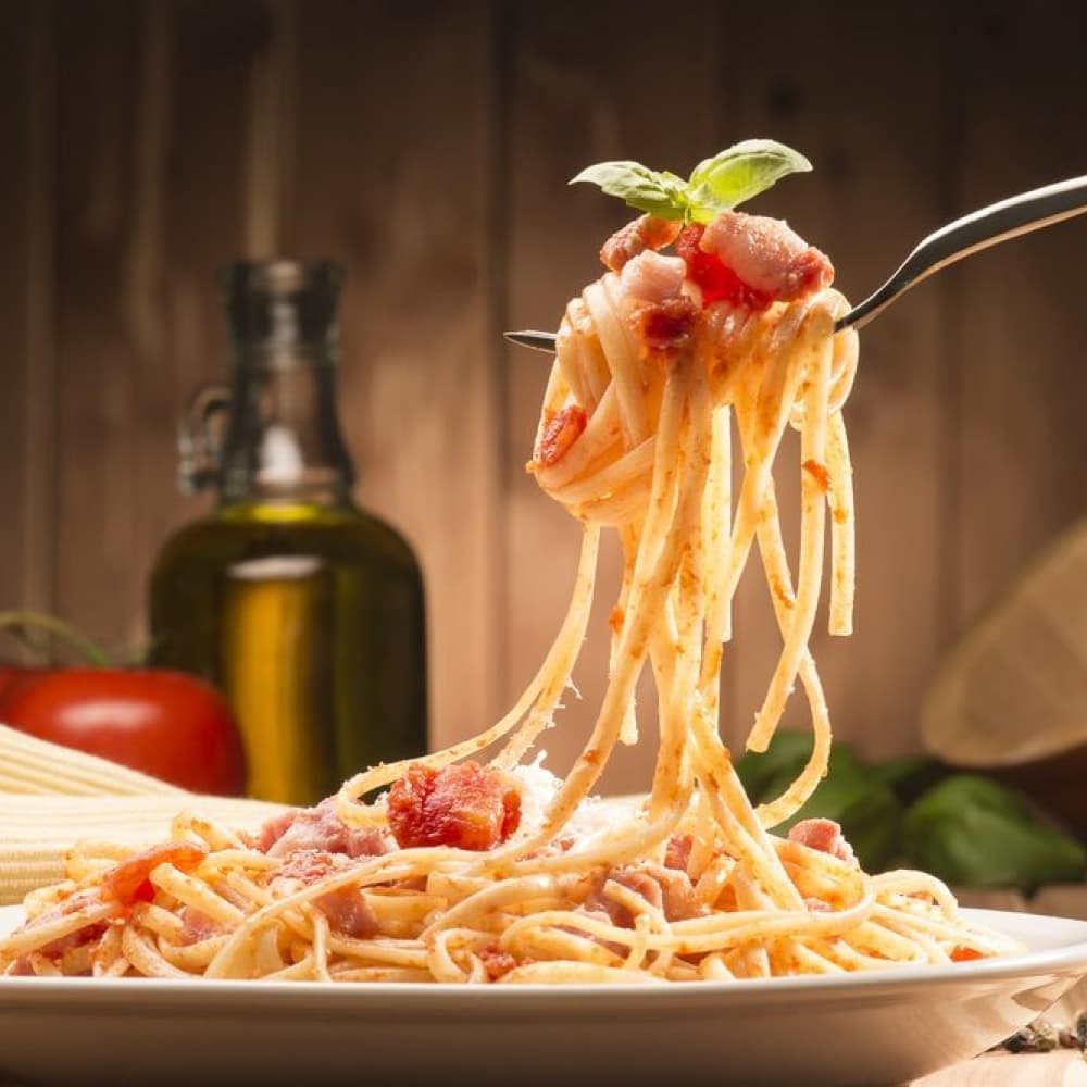 Espaguetis + coditos + salsa de tomate condimentada para pasta - Miniatura 3