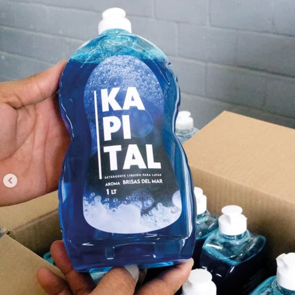 Combo: Detergente líquido multiuso Kapital (750 ml) + Detergente líquido de lavandería (1 lt) - Miniatura 3