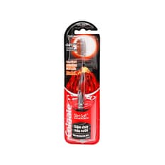 Cepillo de dientes con cerdas suaves Advanced Volcanic Colgate