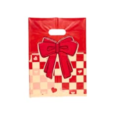 Bolsa de nylon con asa troquelada y diseño de lazo rojo central sobre un fondo de cuadros, pequeños corazones y lazos Tiara