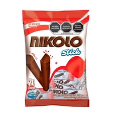 Bombón sabor chocolate relleno de cereal crujiente y maní Nikolo Stick Arcor (20 x 8 g )