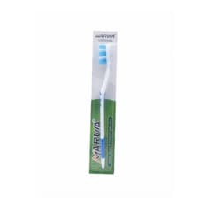 Cepillo de dientes color azul con tapa y cerda de dureza media Marwa MR-612