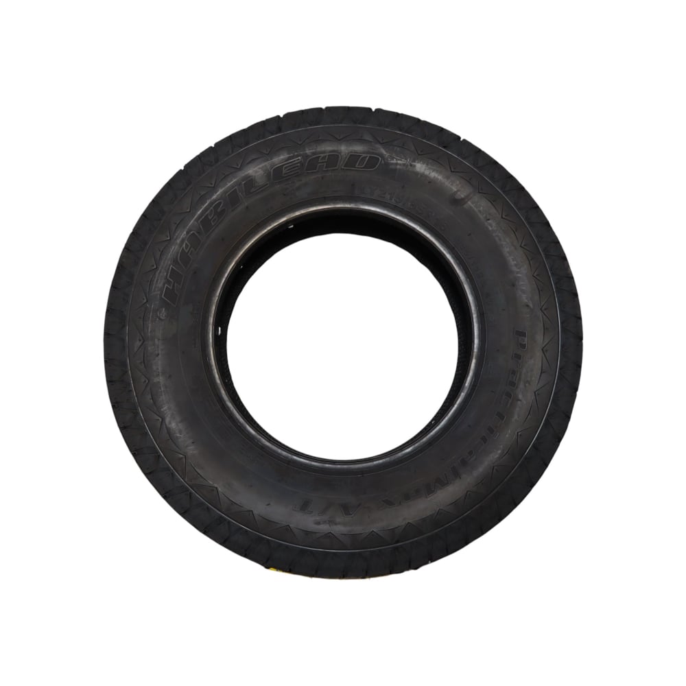 Neumático -goma- para carro LT 215 / 85 R16 Habilead RS23 - Imagen 1