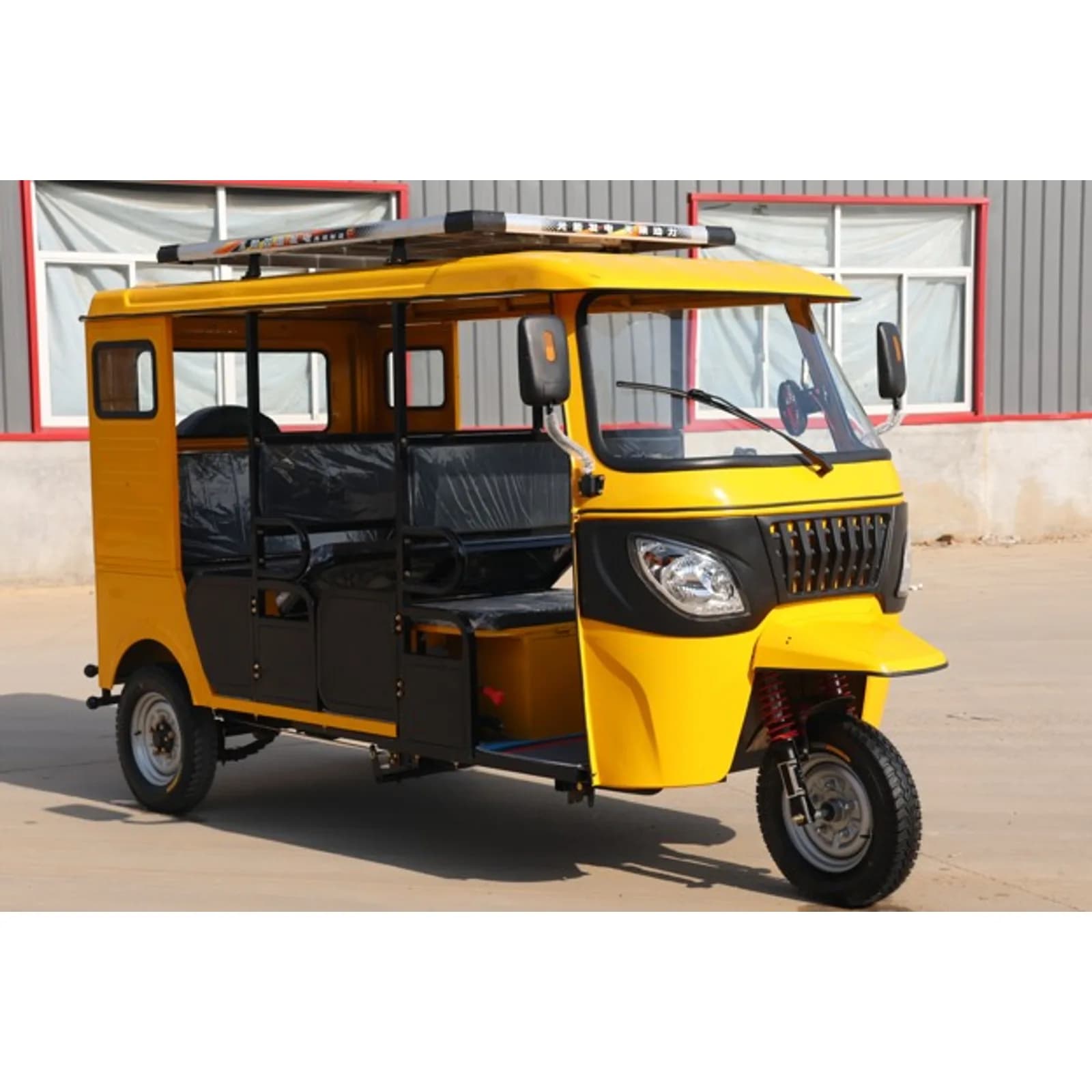 Triciclo Eléctrico Solar Yamaki