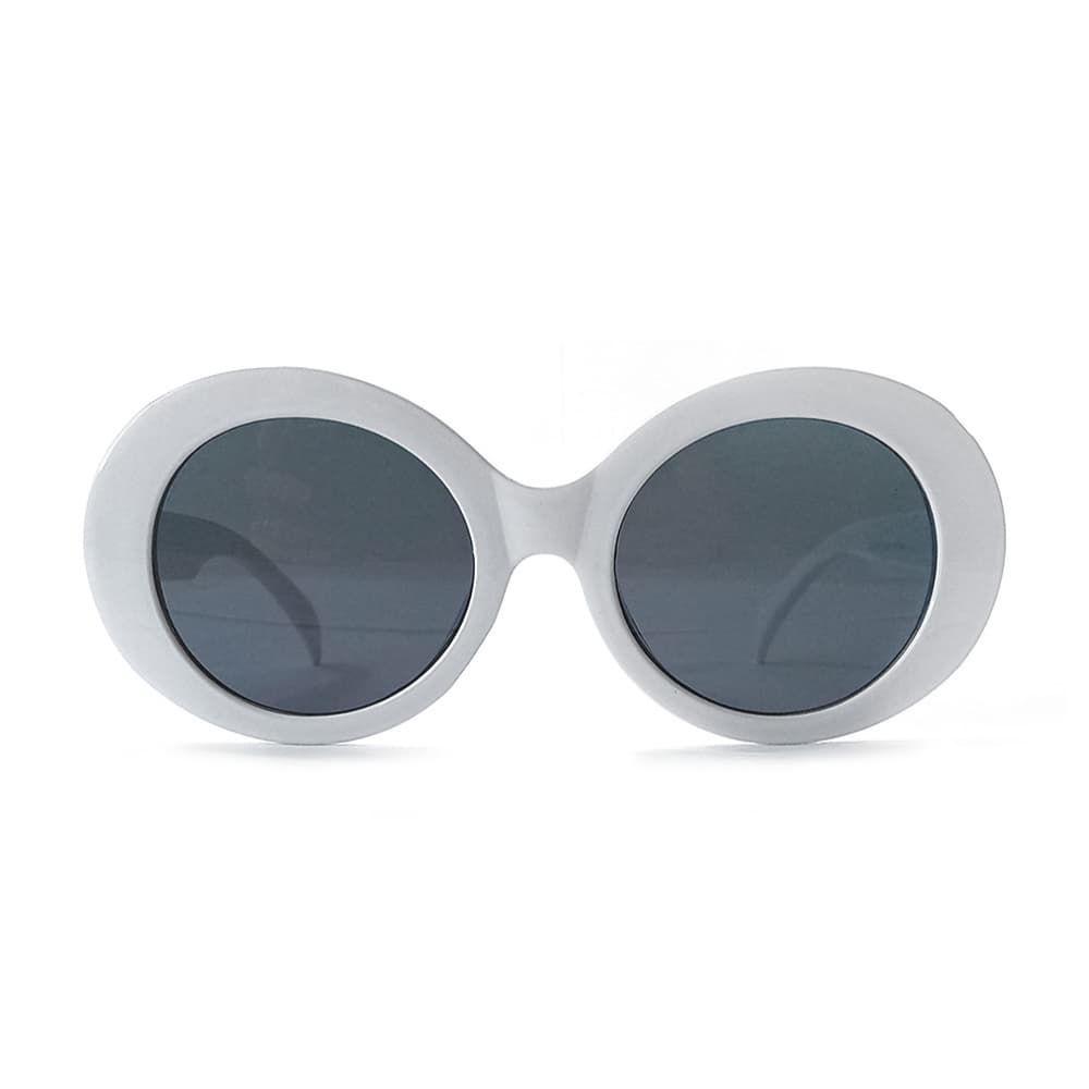 Gafas de sol diseño estilo Coco Chanel ovaladas de armadura blanca y cristales oscuros - Imagen 1