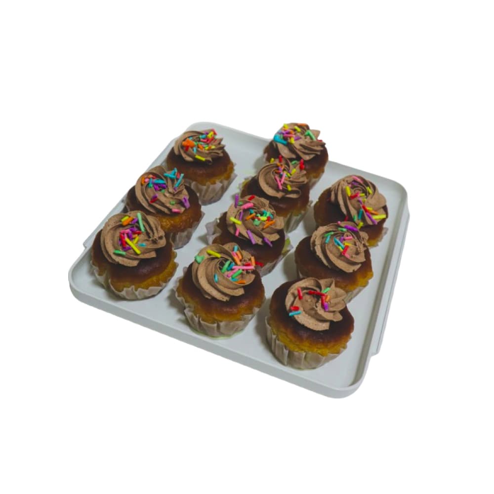 Dulce cabezote con nata y grajeas Yanelis Cake (10 U) - Imagen 1