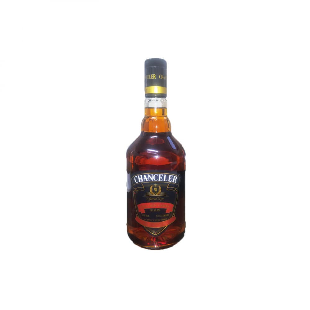 Whisky etiqueta dorada Chanceler (1 L) - Imagen 1