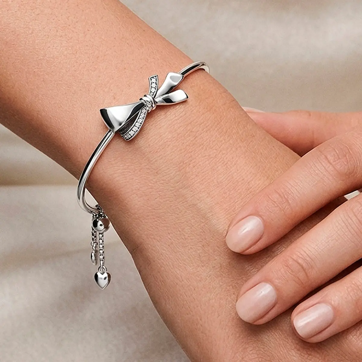Pulsera de plata S925 estilo Pandora Moments deslizante lazo reluciente - Thumbnail 3