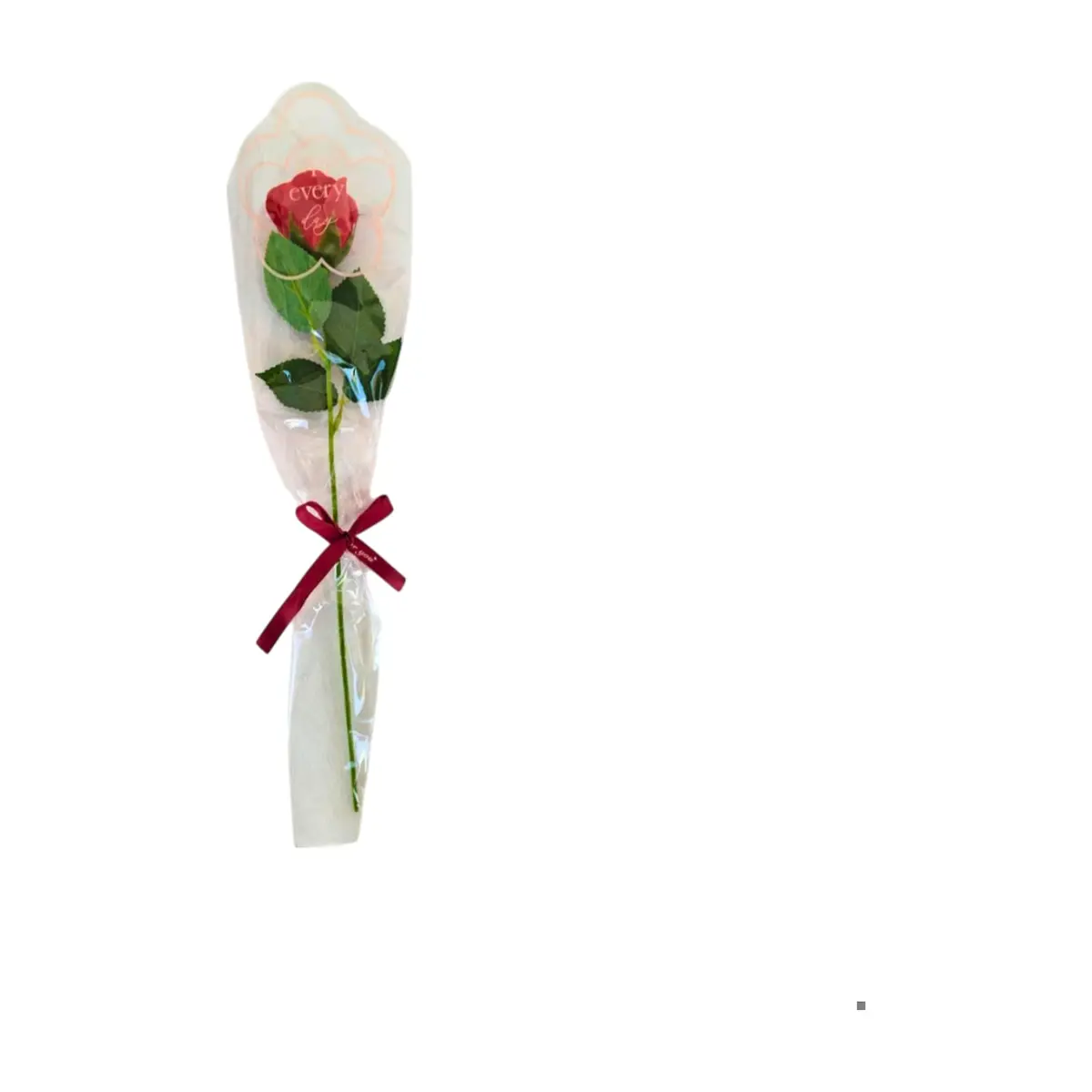 Rosa roja artificial empaquetada como regalo Tiara