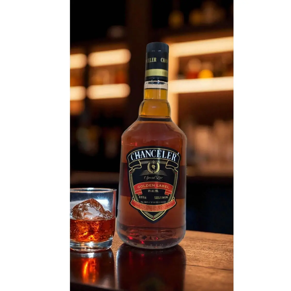 Whisky línea especial etiqueta dorada Chanceler (1 L) - Thumbnail 4