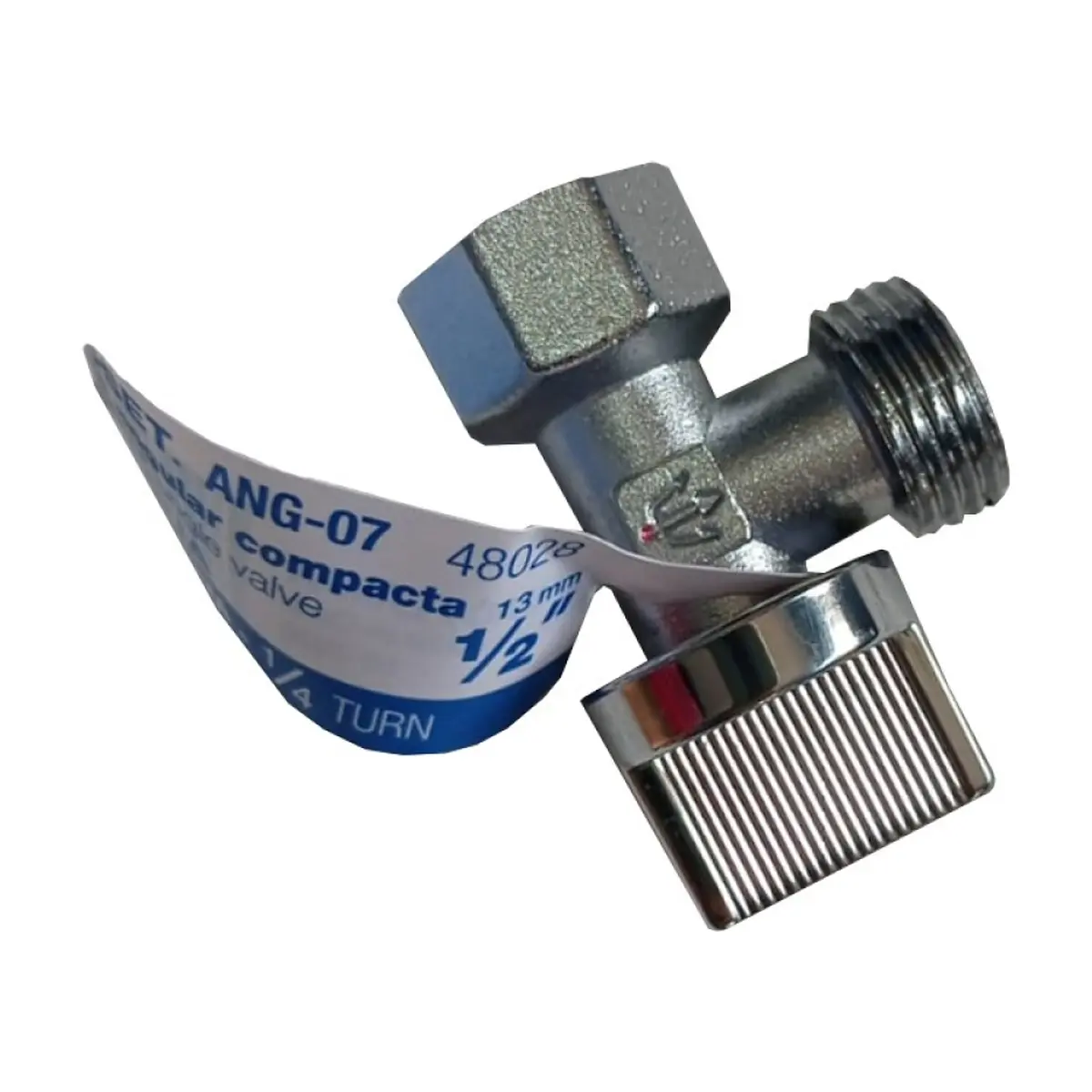Llave de ángulo 1/2 pulgada x 1/2 pulgada Foset ANG-07