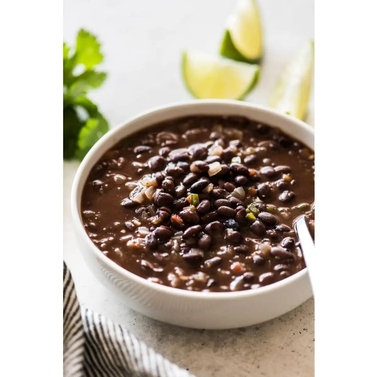 Frijoles negros Agruco (900 g / 1.9 lb) - Thumbnail 5